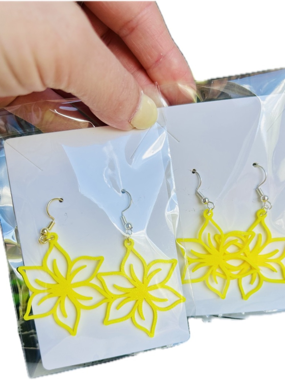 Floral Dangle Earrings